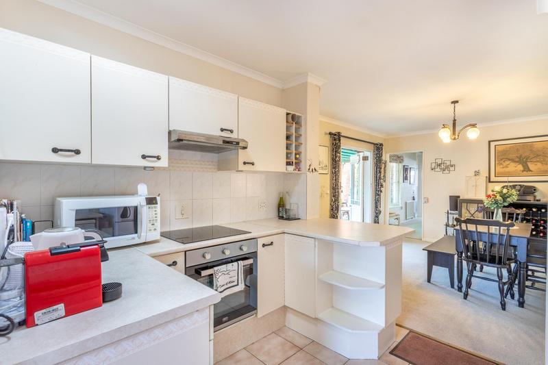 3 Bedroom Property for Sale in Pinelands Western Cape
